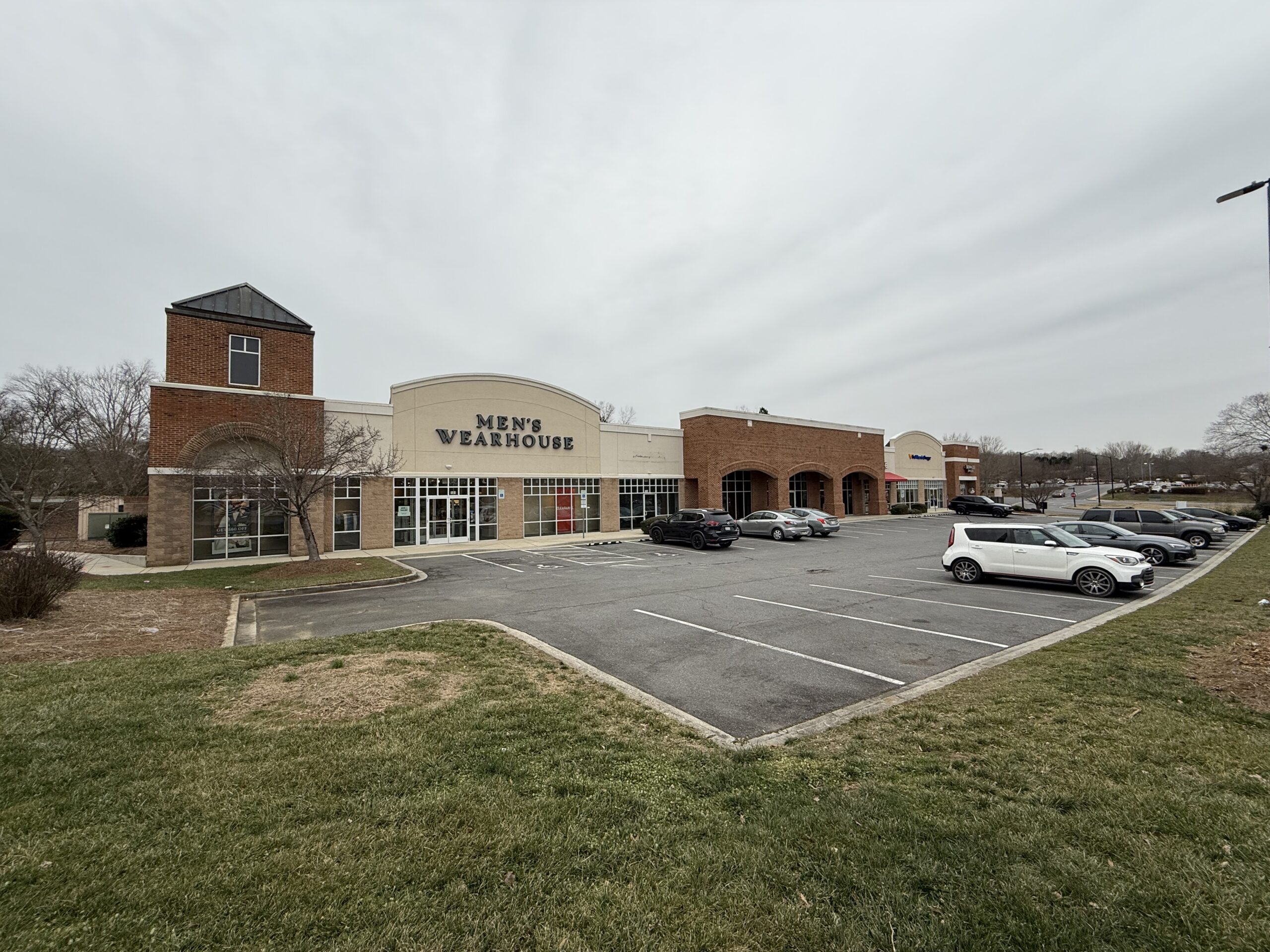 Shoppes at Canterbury Glen